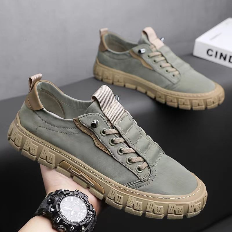 Highland Premium Sneakers