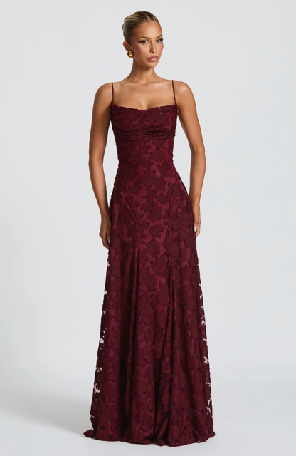 Selvira Elegant Lace Maxi Evening Dress