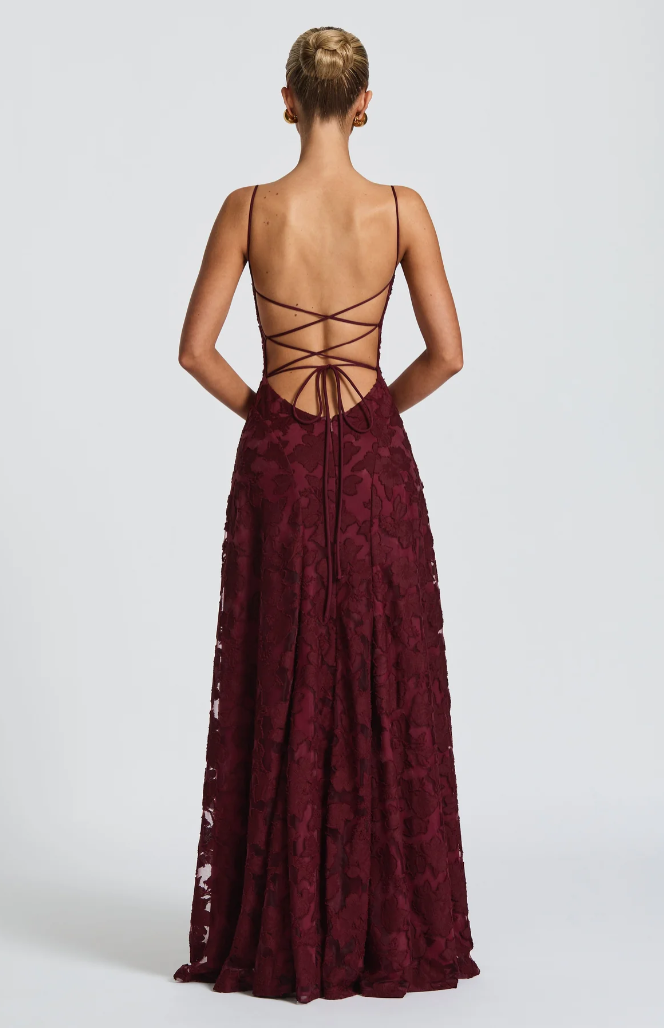 Selvira Elegant Lace Maxi Evening Dress