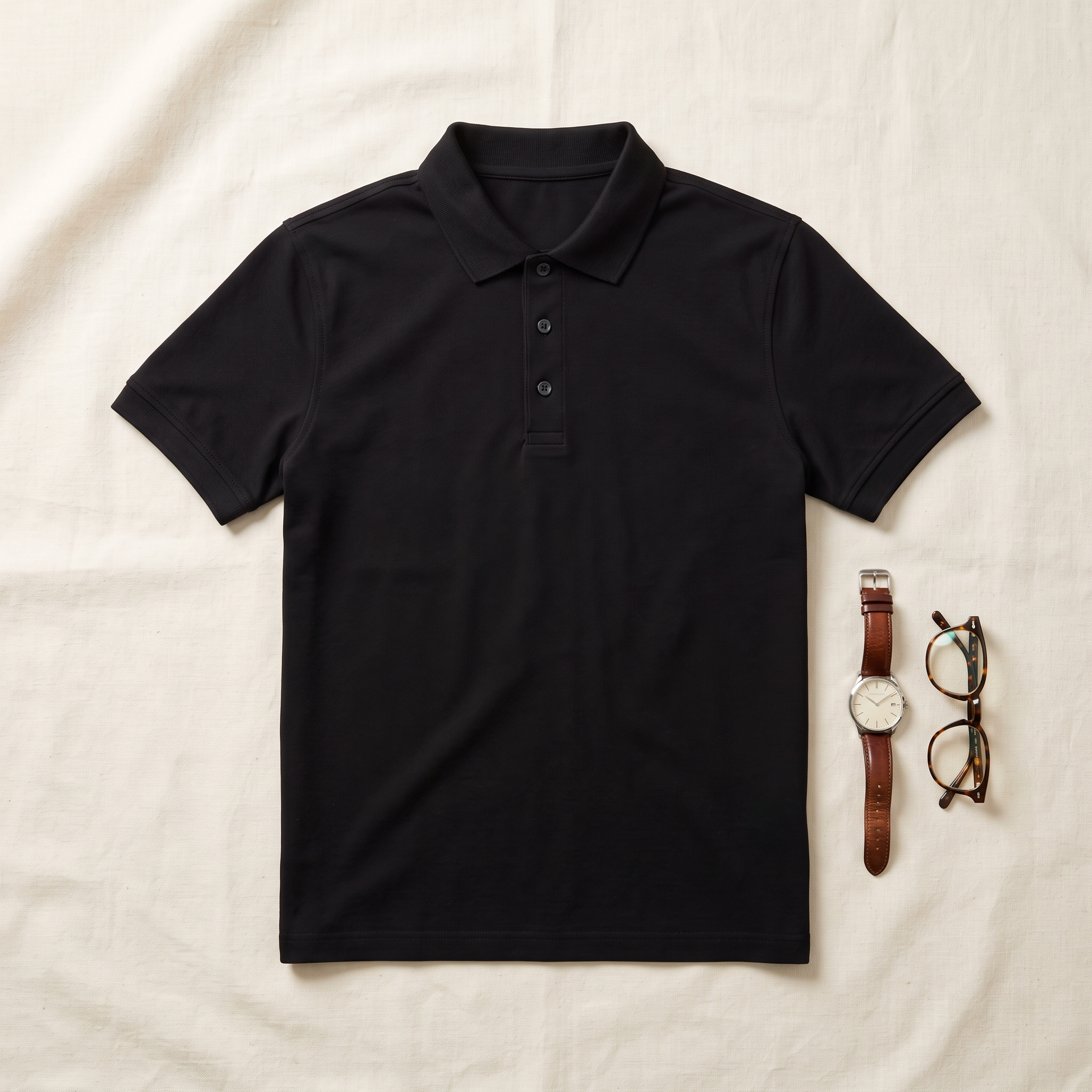 Felix Classic Polo - styled flat lay