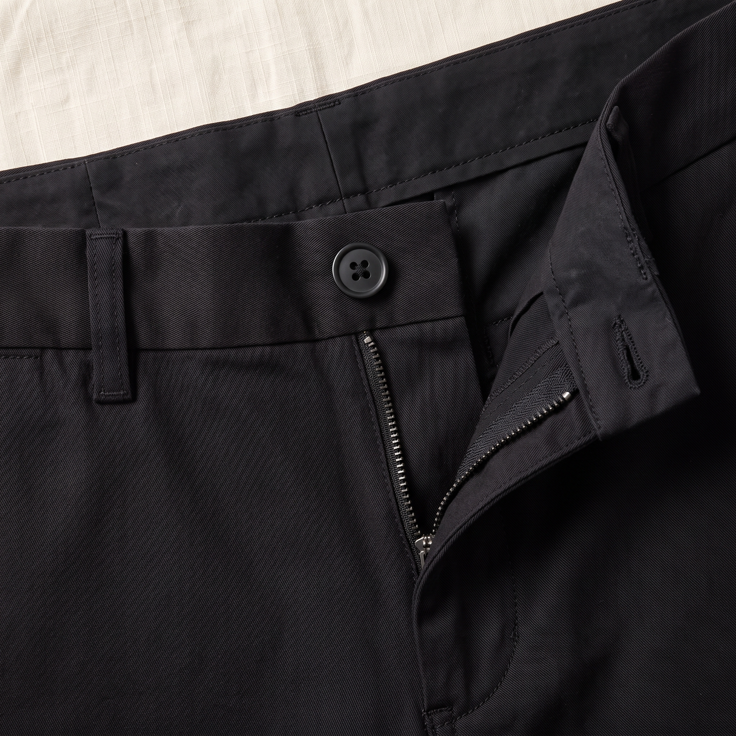 Ludlow Casual Pants - fabric detail