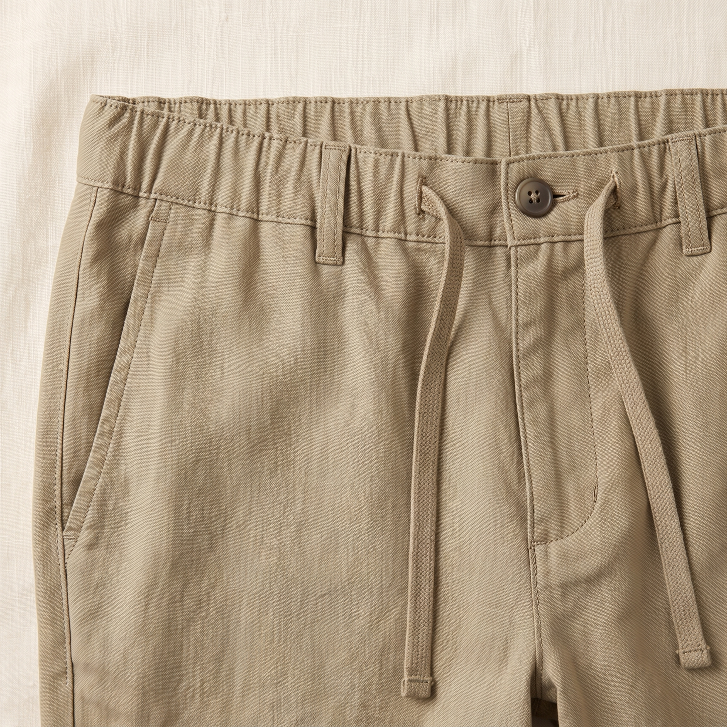 Brietta Linen Pants - fabric detail